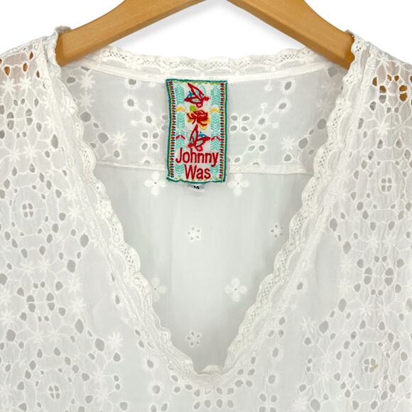 Johnny Was | Medium | White Lace Embroidered Eyelet 3/4 Sleeve Tunic Cover-Up - Picture 2 of 8